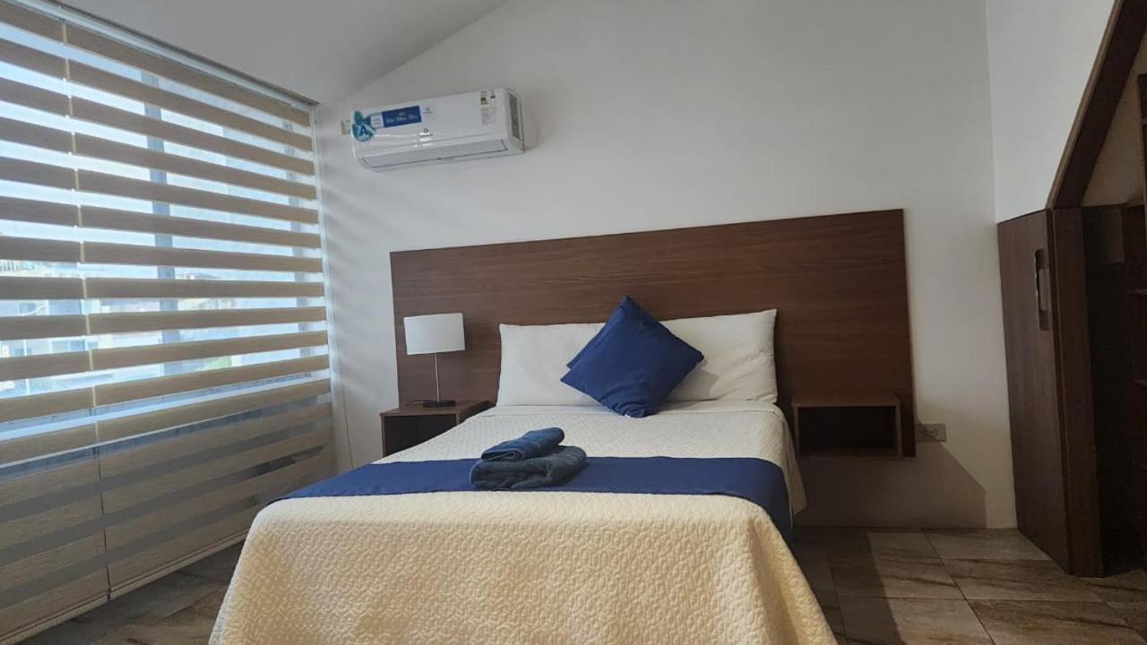 Plaza Lobos Suites San Cristobal Exterior photo