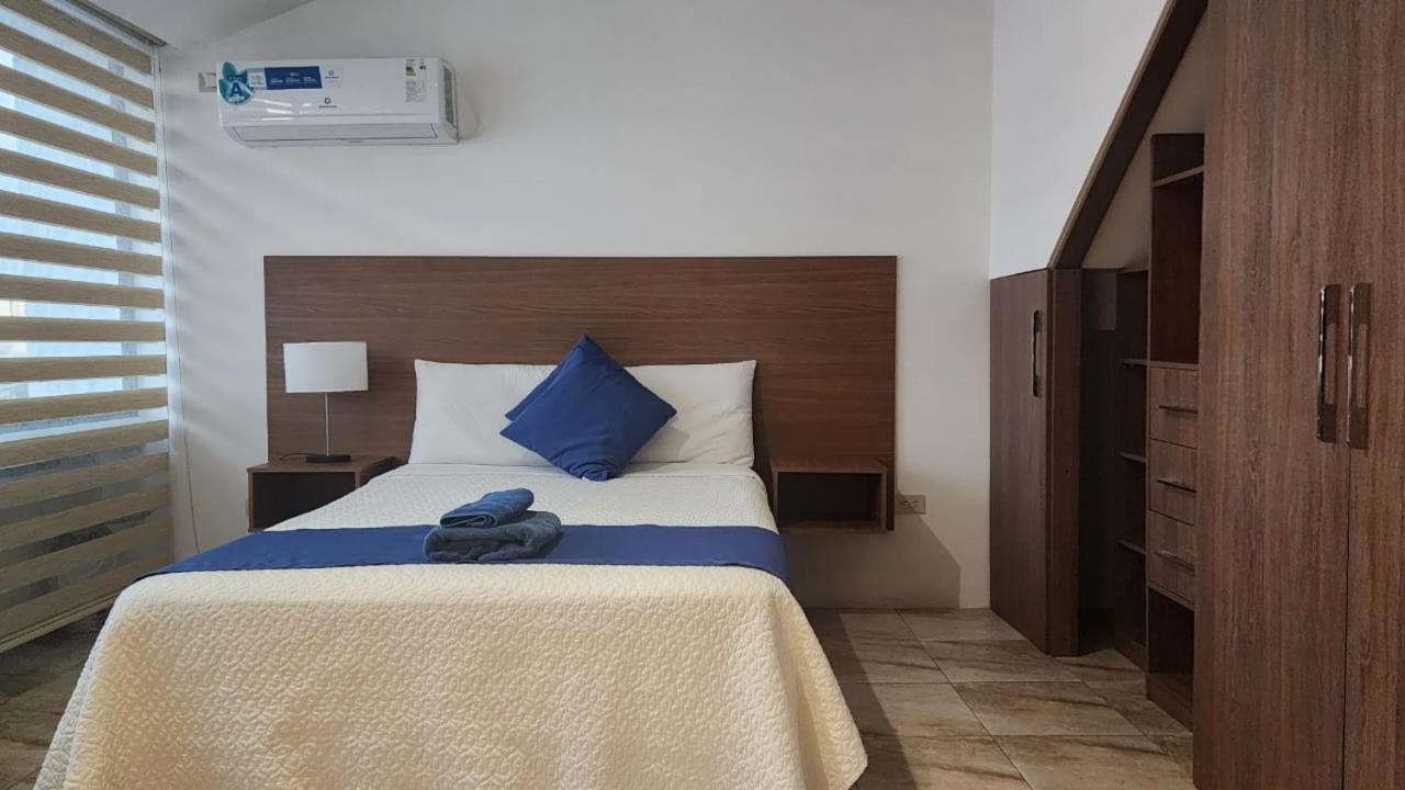 Plaza Lobos Suites San Cristobal Exterior photo