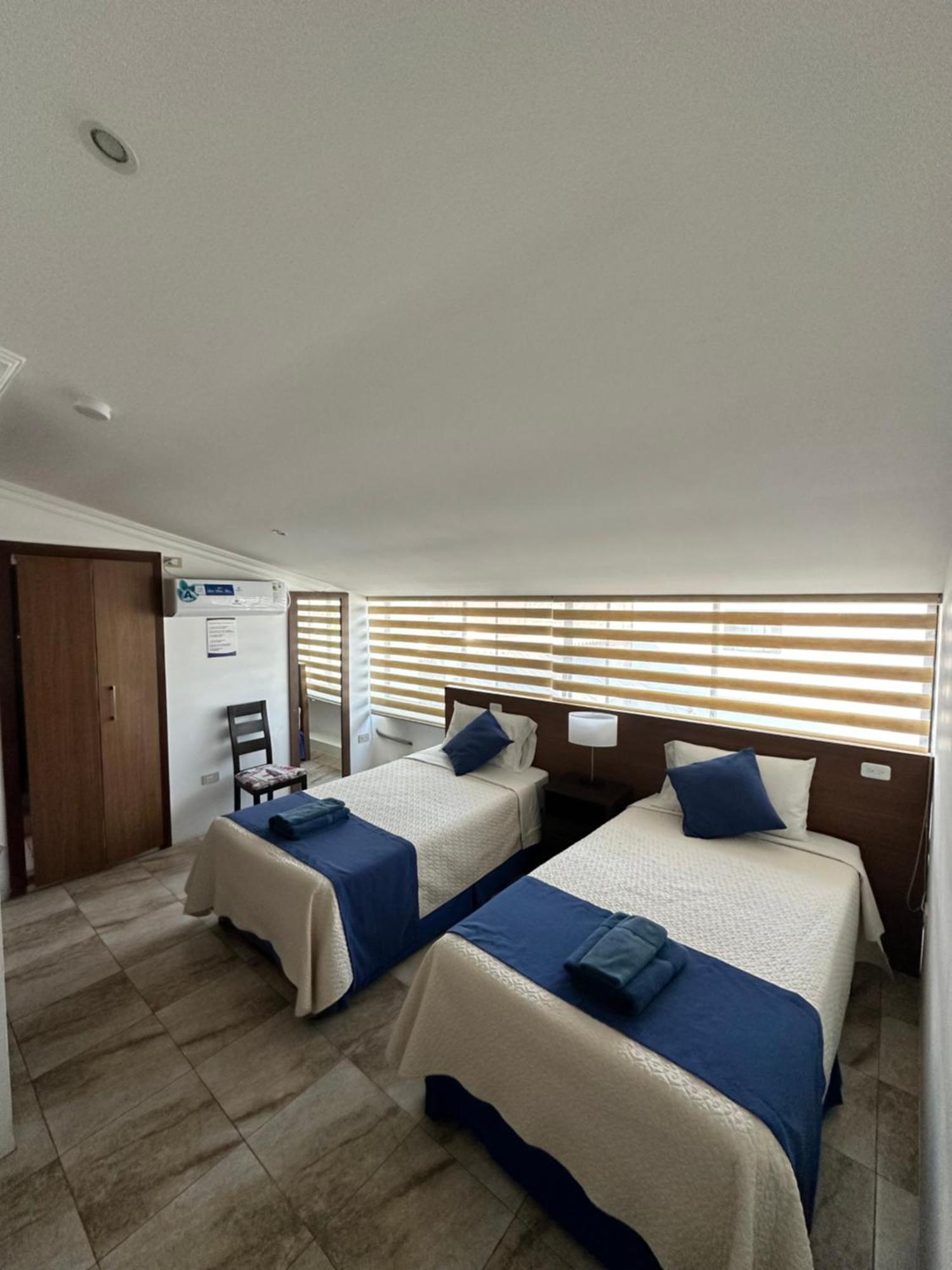 Plaza Lobos Suites San Cristobal Exterior photo