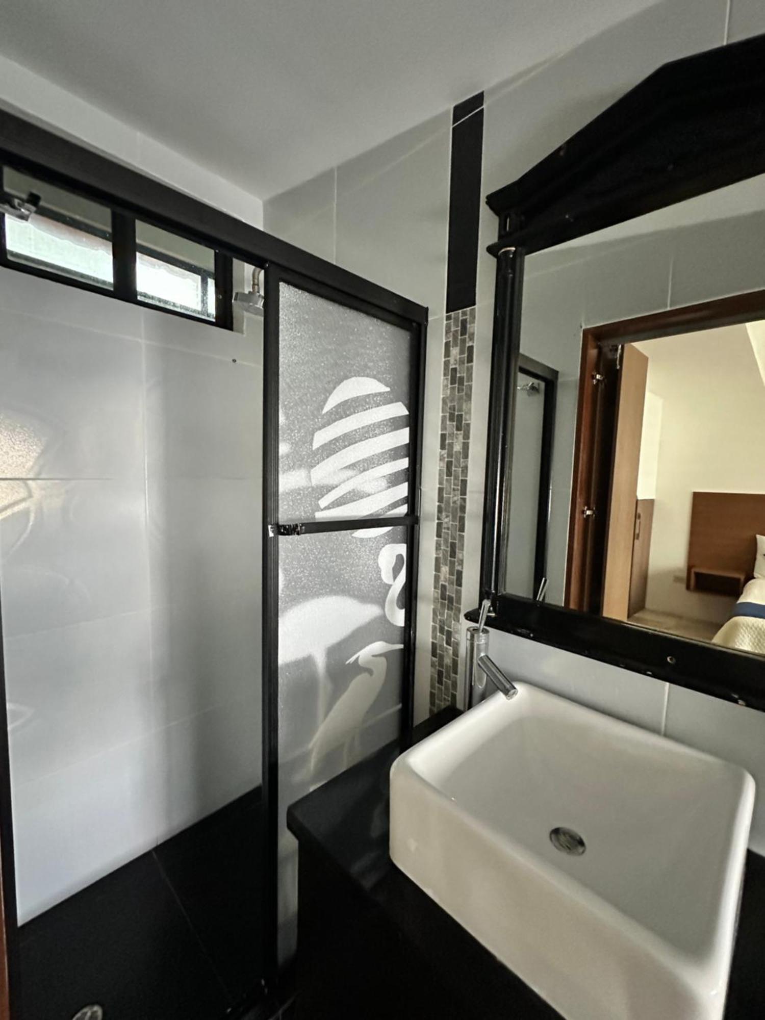 Plaza Lobos Suites San Cristobal Exterior photo