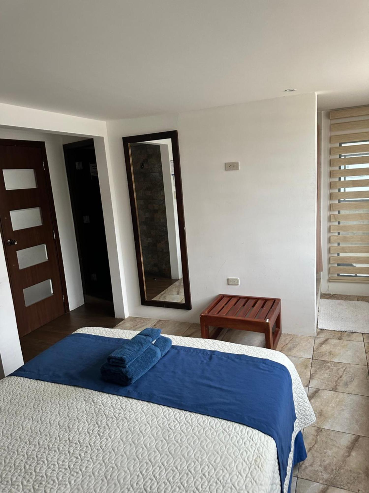Plaza Lobos Suites San Cristobal Exterior photo