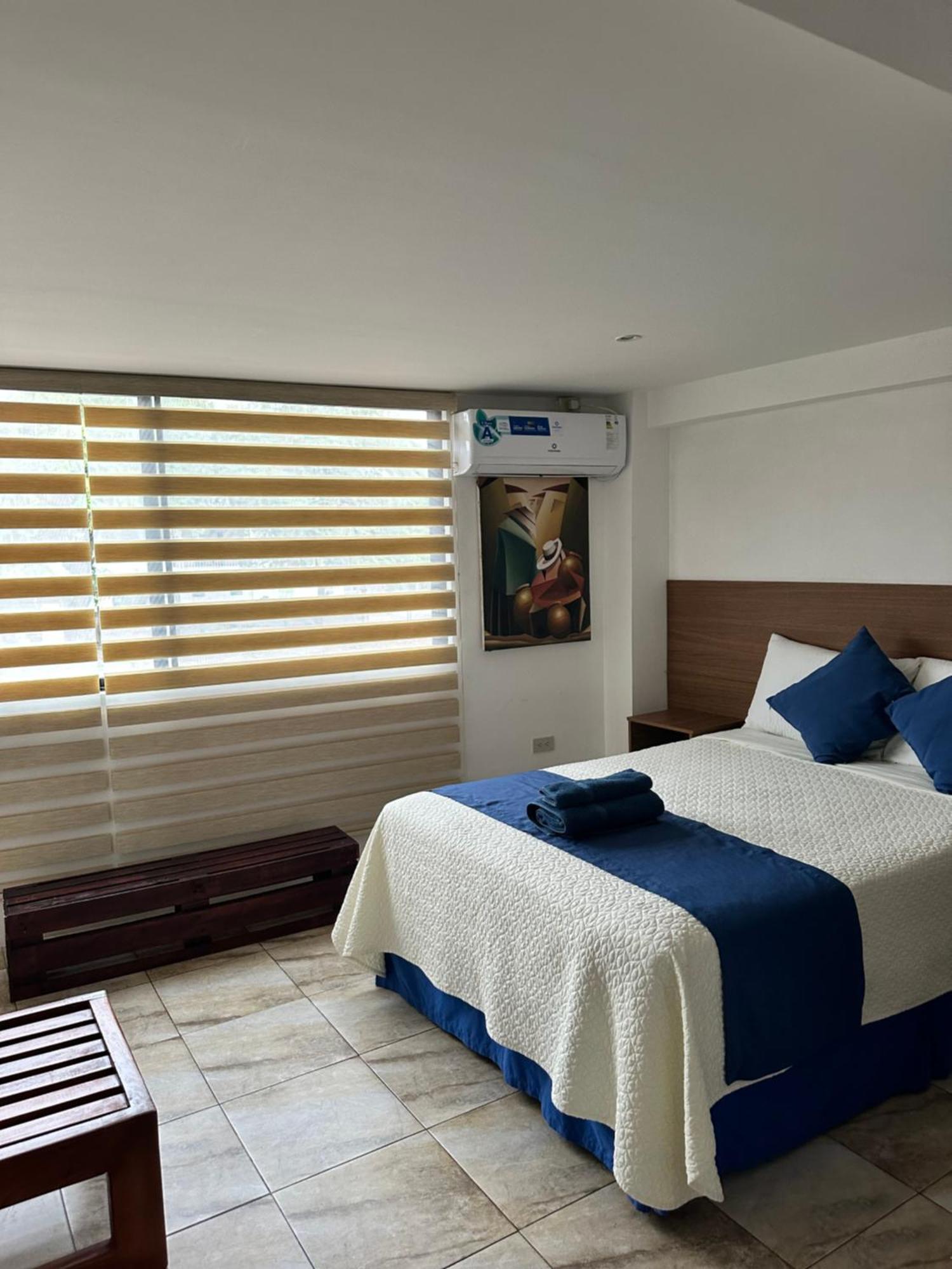 Plaza Lobos Suites San Cristobal Exterior photo